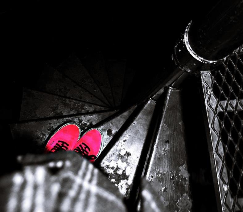 321264_258864004160106_138430183_n